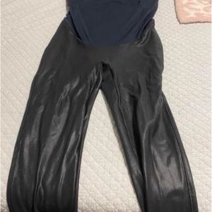 Spanx medium maternity faux leather leggings